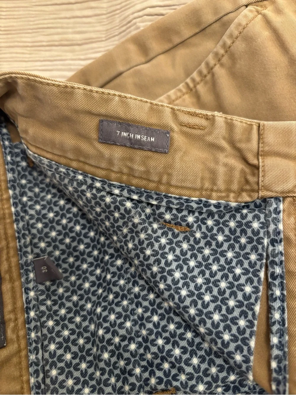 Bonobos Men’s Chino Shorts Khaki 7” Inseam Size 30 Cotton